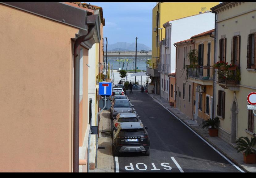 Flat In Olbia Centro Apartment Exterior foto