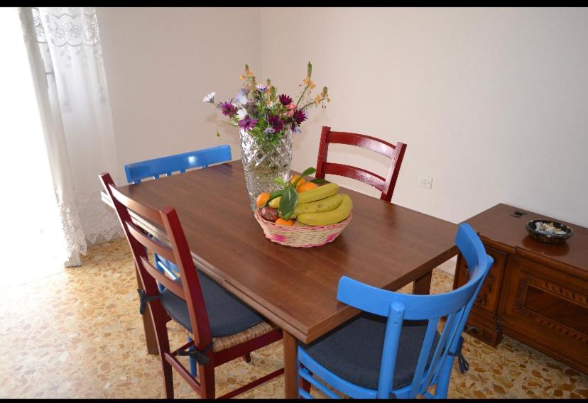 Flat In Olbia Centro Apartment Exterior foto