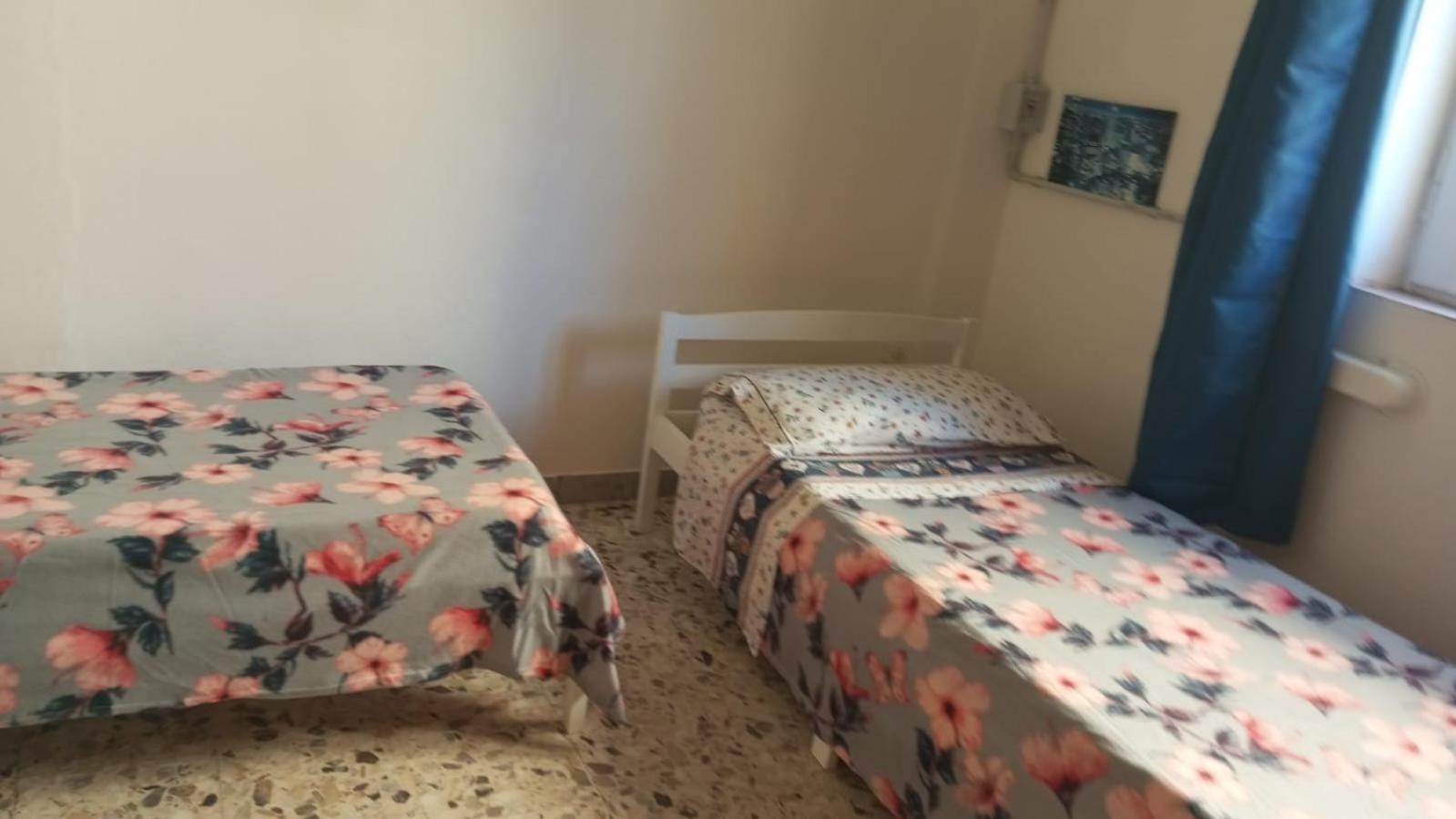 Flat In Olbia Centro Apartment Exterior foto